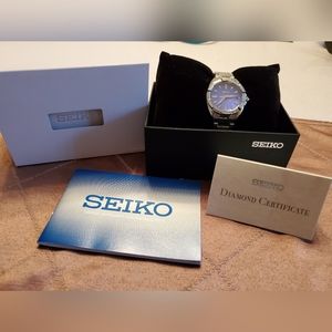 New Seiko SKK881 Diamond accented Ladies bracelet watch